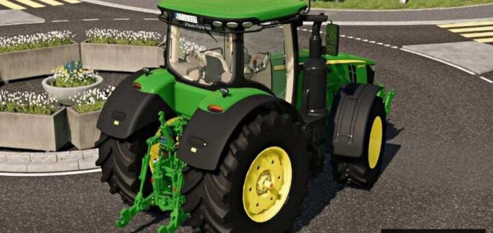 John Deere 8R